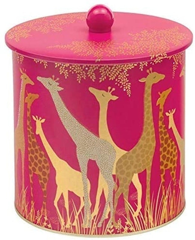 Giraffe Biscuit Barrel 1