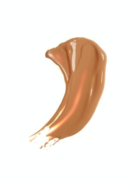 4. Charlotte Tilbury Light Wonder Foundation 2