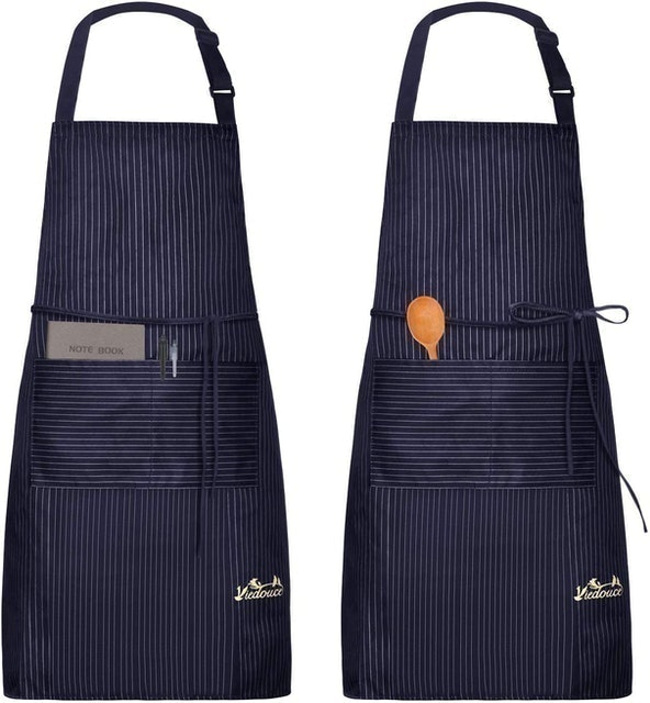 10 Best Kitchen Aprons UK 2024 | DeliVita, Sophie Allport and More 1