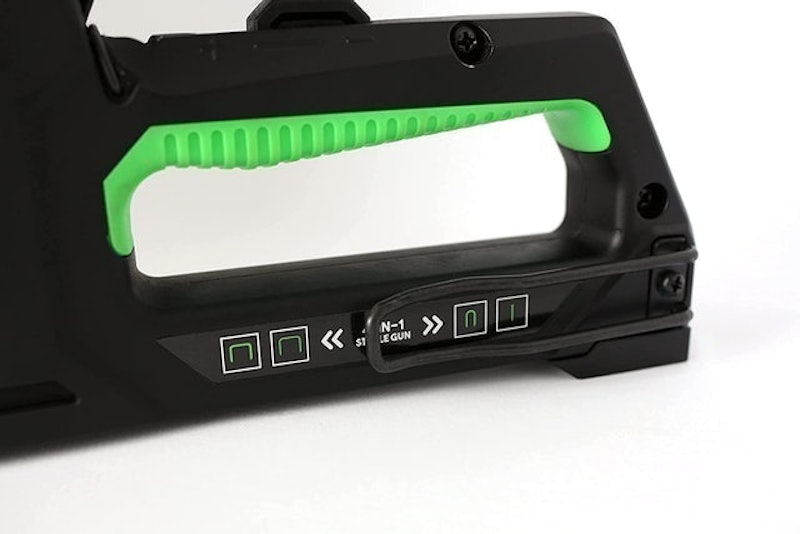 Professional Heavy Duty Staple Gun 2