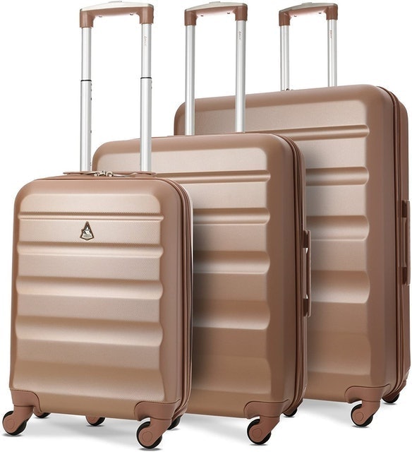 Large best sale suitcase set