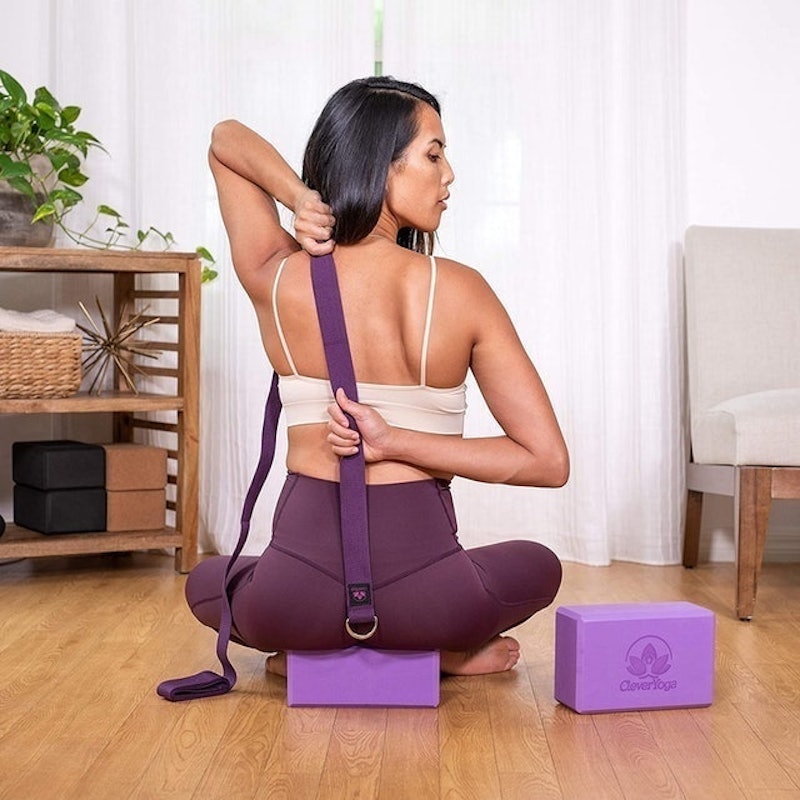 Lightweight Foam Yoga Block and Sturdy Yoga Strap Set 3
