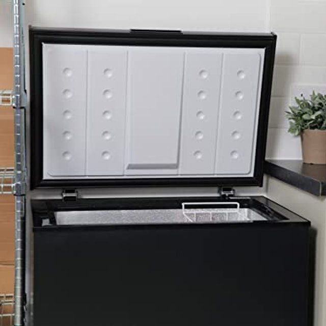 Black Freestanding Chest Freezer 2