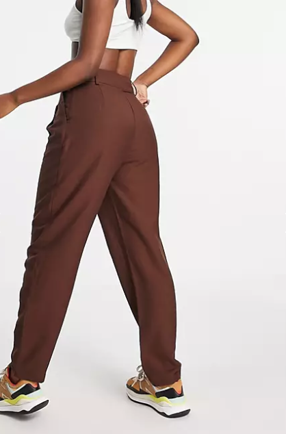 Tailored Pleated Tapered Trouser 2