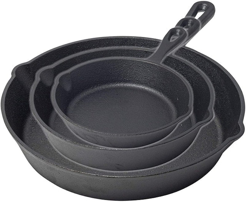 3-Piece Cast Iron Skillet Set 1