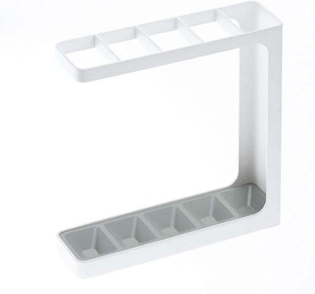 White Umbrella Stand 1