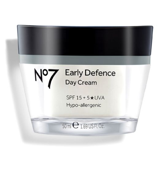 10 Best No. 7 Skincare Products UK 2024 | Advanced Retinol, Line Correcting Booster Serum and More 5