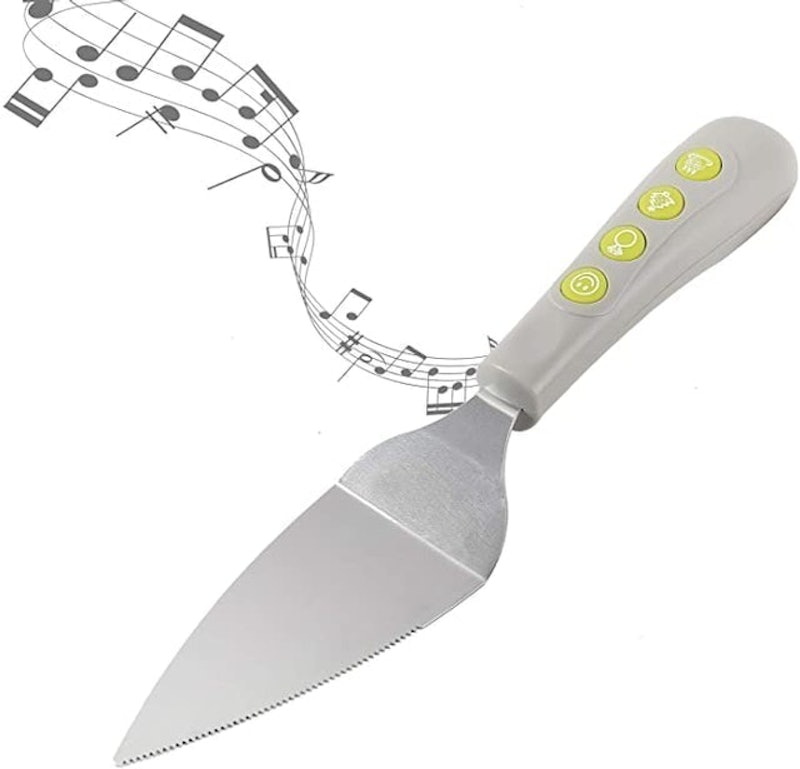 Musical Cake Cutter 1