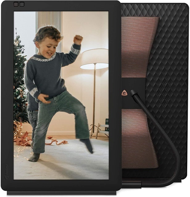 10 Best Digital Photo Frames UK 2024 | Google, Nixplay and More 1