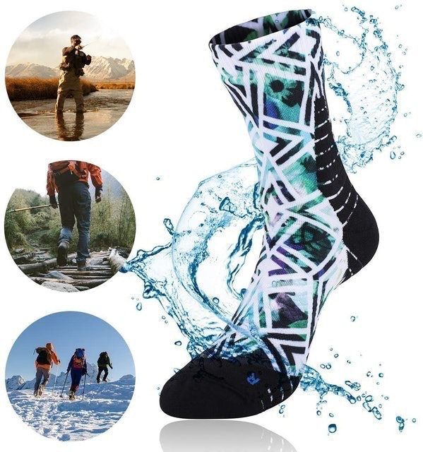 9 Best Waterproof Socks UK 2024 | SealSkinz, Dexshell, and More 2