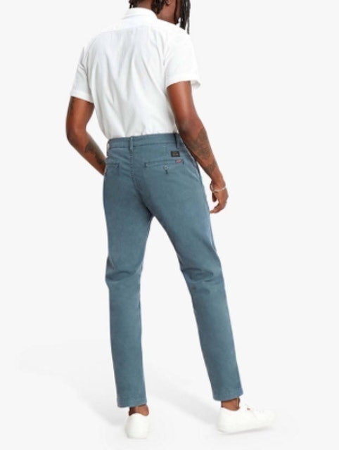 Levi's Standard Tapered II Chinos 2