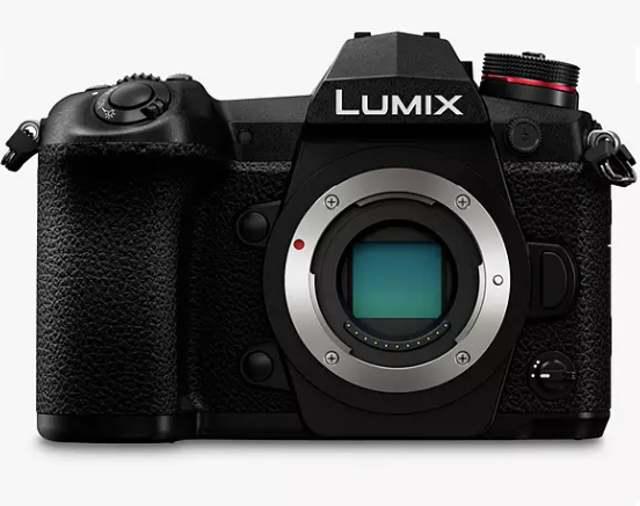 Lumix DC-G9 Compact System Camera 1
