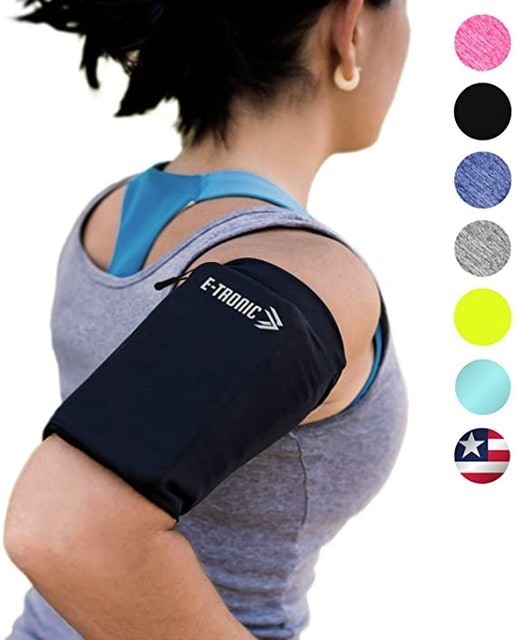 10 Best Running Armbands UK 2024 | Nike, Ronhill and More 3