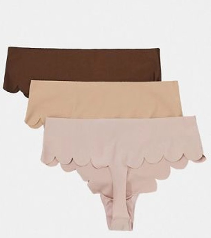 Scallop Microfibre Thong 1
