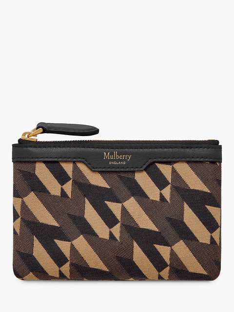 10 Best Birthday Gifts for Girlfriends in the UK 2024 5