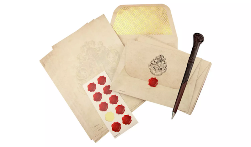 Harry Potter Hogwarts Letter Writing Kit 2