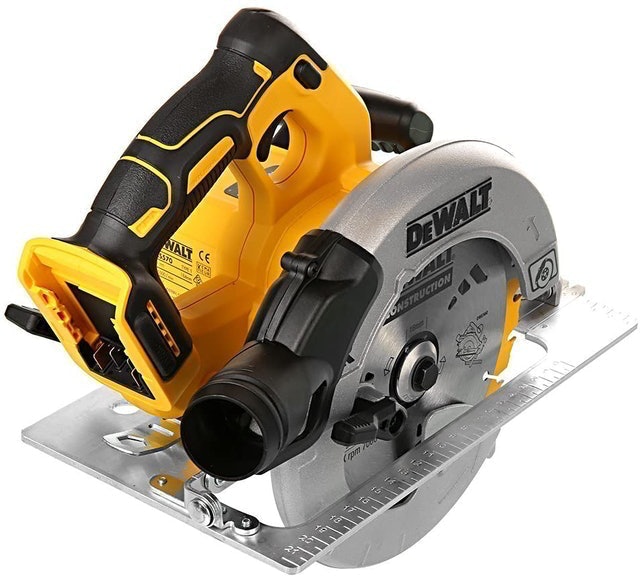 Cordless XR Brushless Circular Saw 3