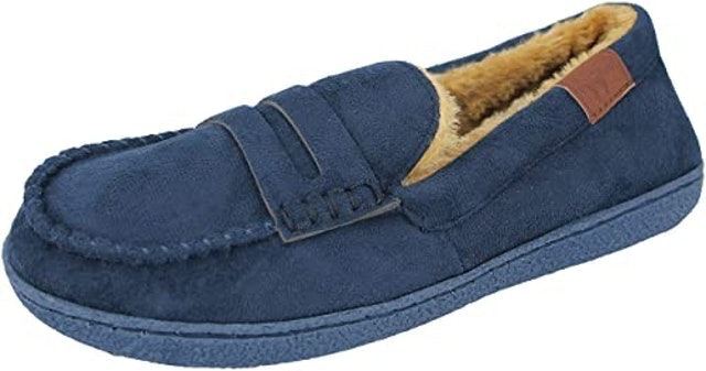 7 Best Kids' Slippers UK 2024 | Fadezar, Joules and More 5