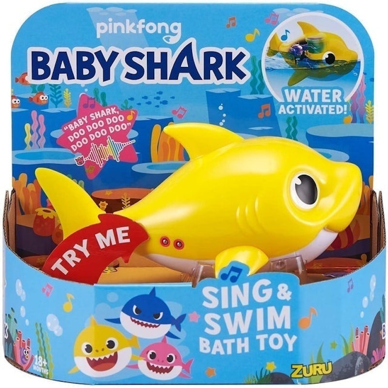 Junior Baby Shark Sing and Swim Bath Toy 1