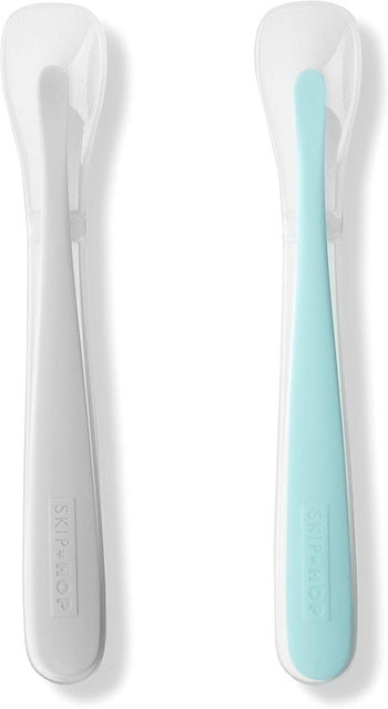10 Best Spoons for Weaning UK 2024  | Tommee Tippee, Nuby and More 1