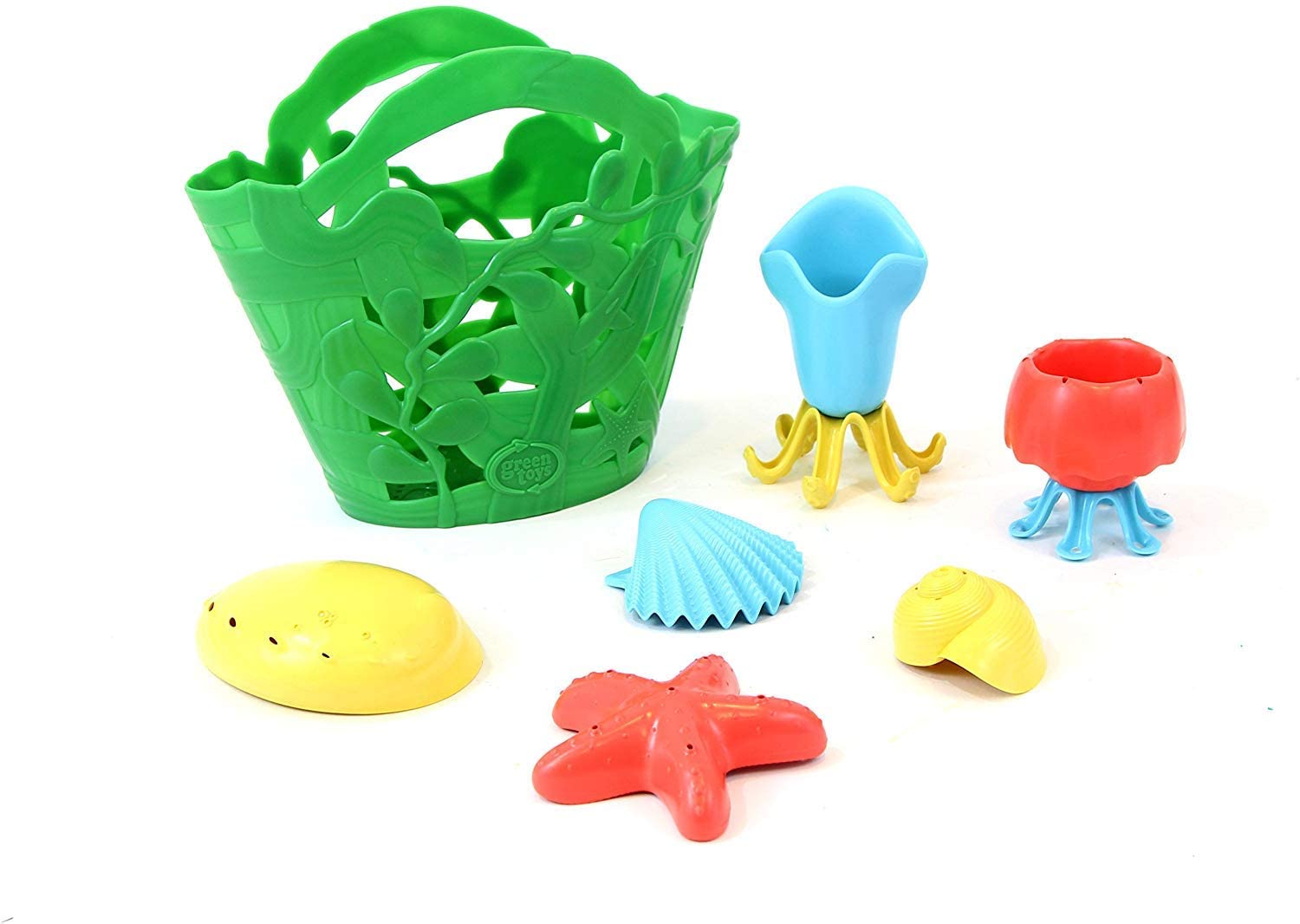 10 Best Beach Toys UK 2024 | Spades, Buckets, Cameras for Kids and More 2