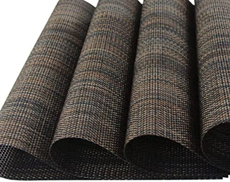 Woven Placemats With Table Runner 3
