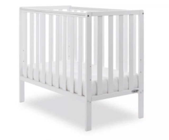 Bantam Space Saver Cot and Foam Mattress 1