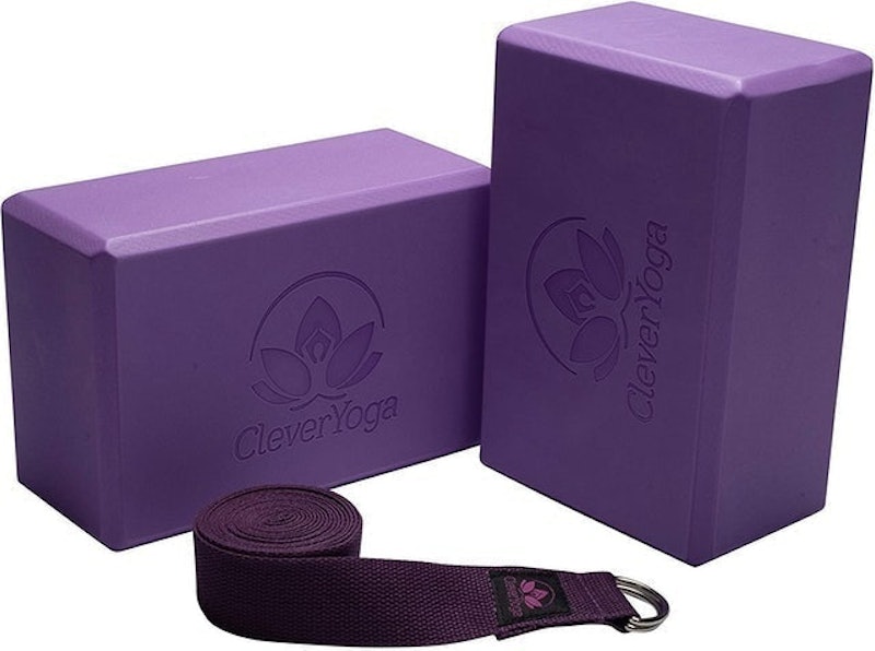 Lightweight Foam Yoga Block and Sturdy Yoga Strap Set 1