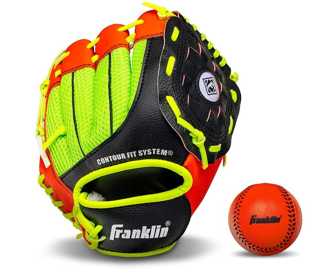 Sports Teeball Glove 1