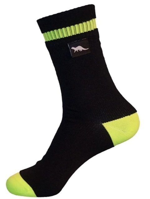 9 Best Waterproof Socks UK 2024 | SealSkinz, Dexshell, and More 3