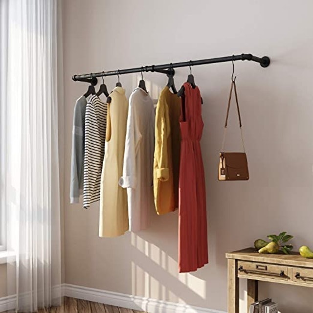 Wall Mounted Hanging Rack 2