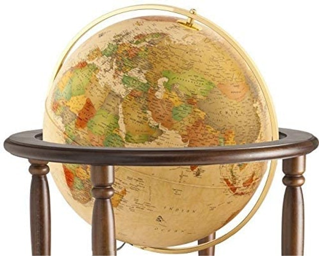 Cynthia Globe 2