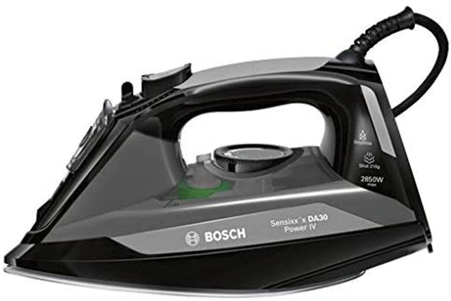 10 Best Steam Irons UK 2024 | Philips, Tefal and More 2