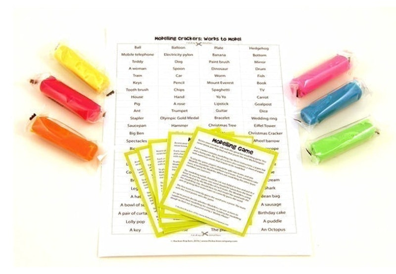 Play Dough Modelling Game Christmas Crackers 2