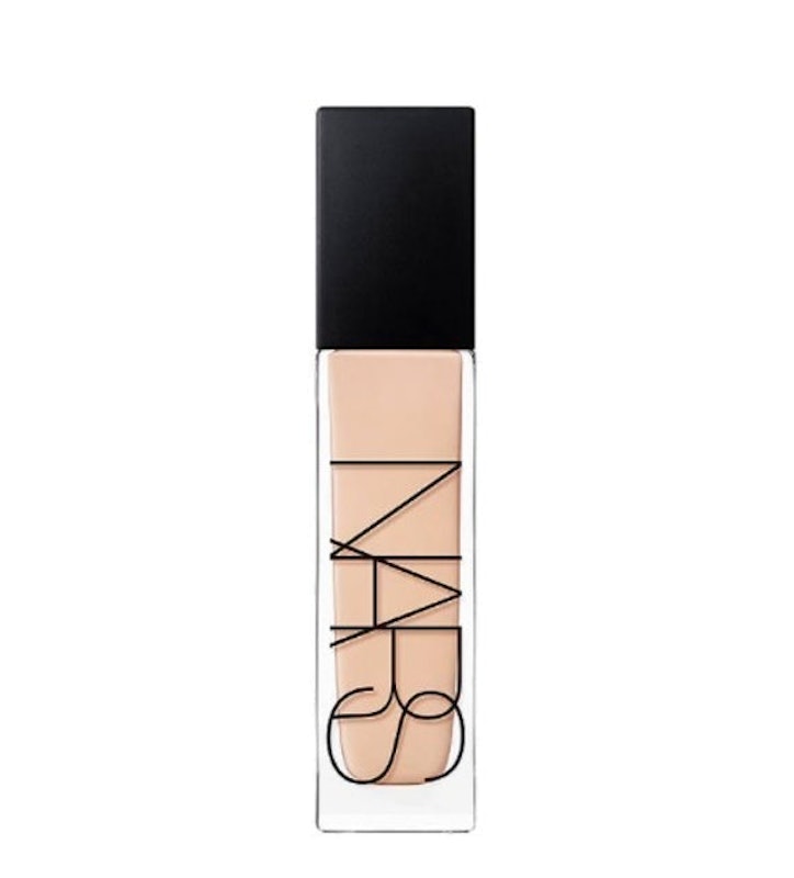 Natural Radiant Longwear Foundation 1