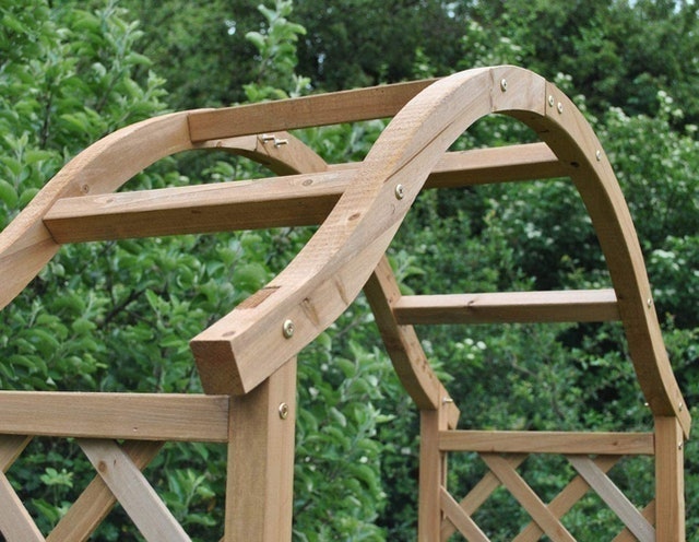 Wooden Garden Arch 2