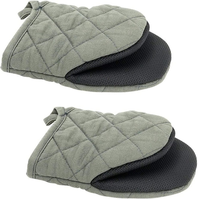 Mini Oven Mitts 1