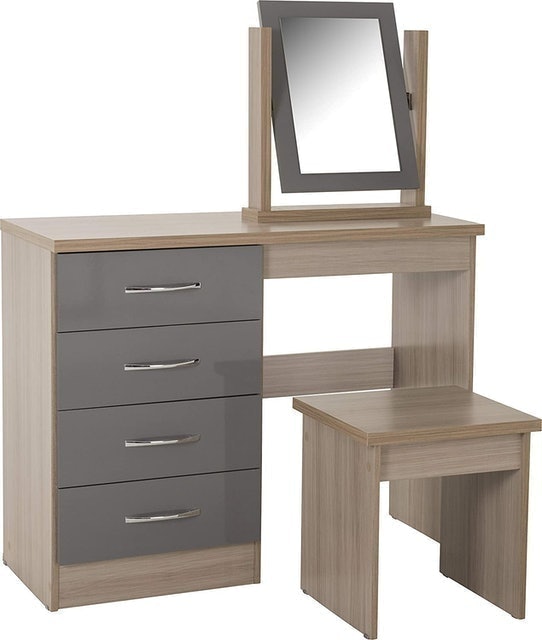 10 Best Dressing Tables UK 2024 | Argos, Vida Designs and More 2