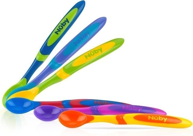 10 Best Spoons for Weaning UK 2024  | Tommee Tippee, Nuby and More 4