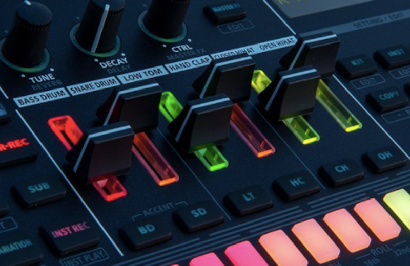 TR-6S Rhythm Composer 3