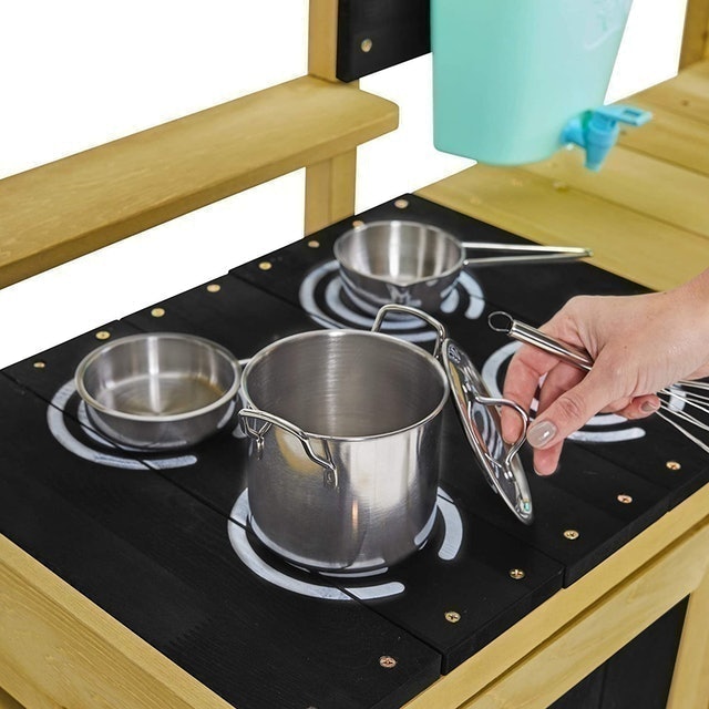 Deluxe Mud Kitchen 2
