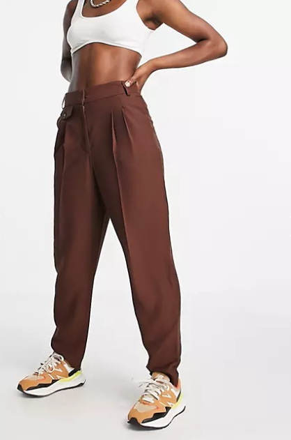 Tailored Pleated Tapered Trouser 1