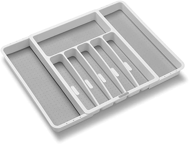 Expandable Silverware Tray 1