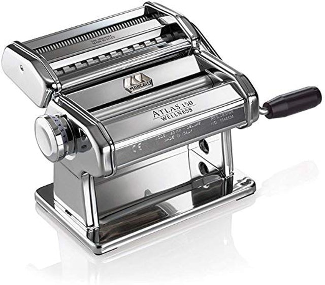 Atlas 150 Pasta Machine 1
