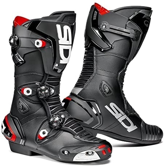 10 Best Motorcycle Boots UK 2024 | Alpinestars, Sidi and More 3