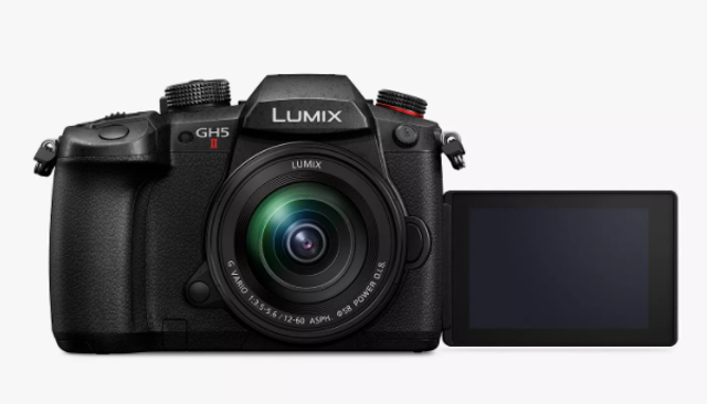 10 Best Vlogging Cameras for Beginners UK 2024 | Sony, Fujifilm and More 4
