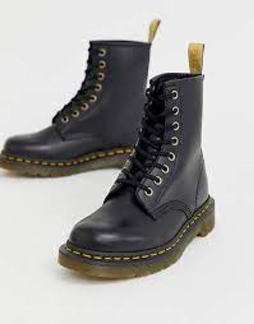 3 Best Women's Vegan Boots UK 2024 | Dr. Martens, Kurt Geiger and More 1