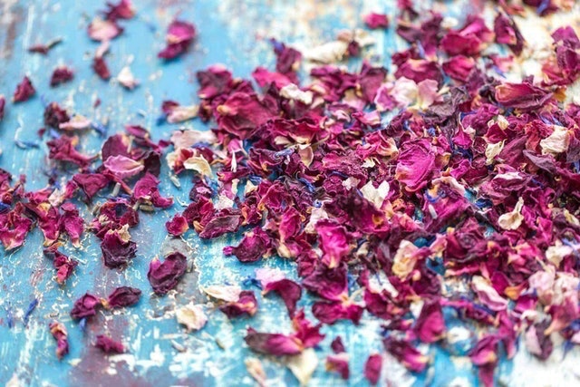 Biodegradable Natural Petal Confetti 2