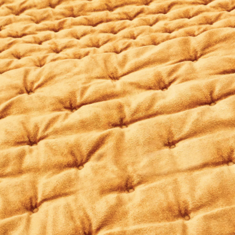 Boutique Hotel Velvet Stitch Throw 2