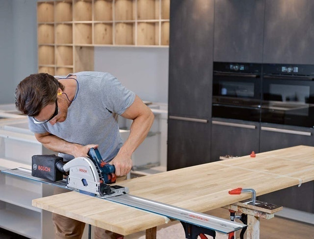 Cordless Plunge Saw 3